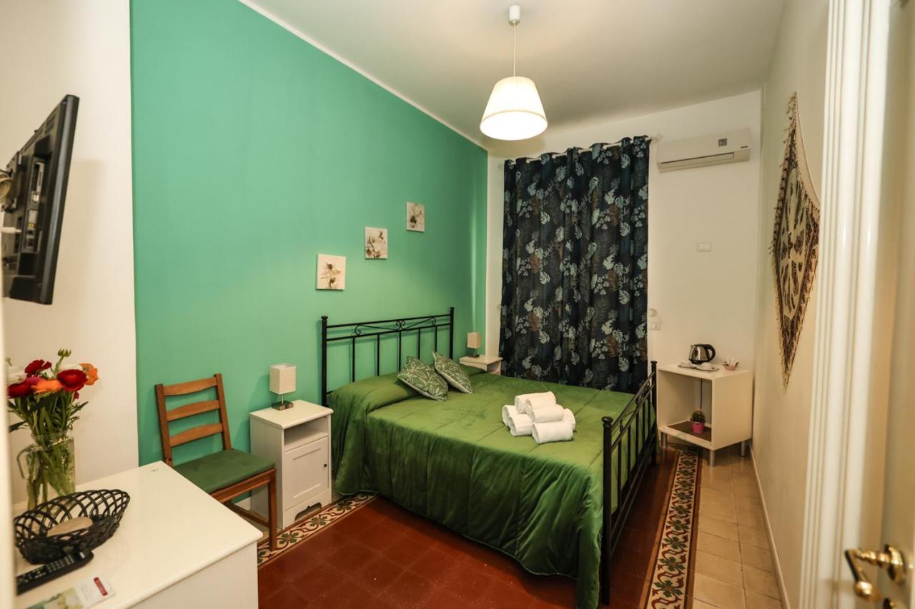 Bed and Breakfast Ai Tintori Палермо Екстер'єр фото